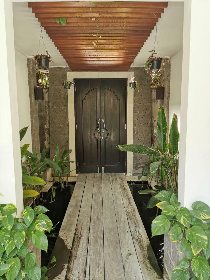 Villa Aliya Sanur Exterior photo
