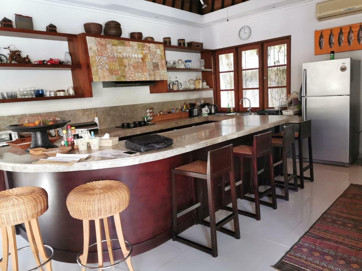 Villa Aliya Sanur Exterior photo